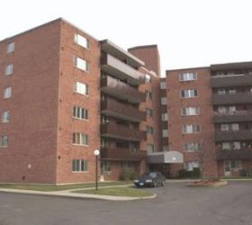 93 Apartment Suites - Brantford, ON